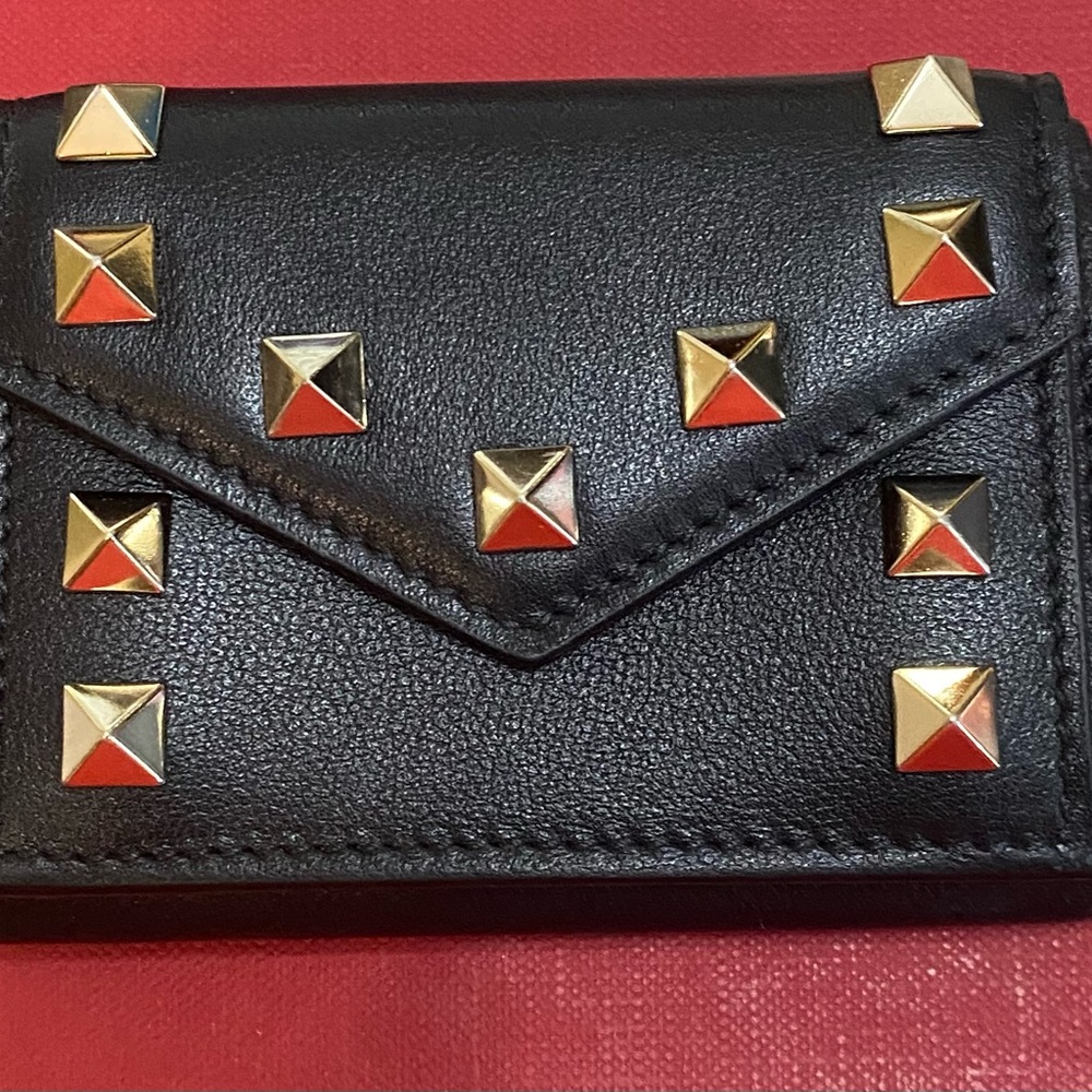Valentino Garavani Rockstud Black Wallet
